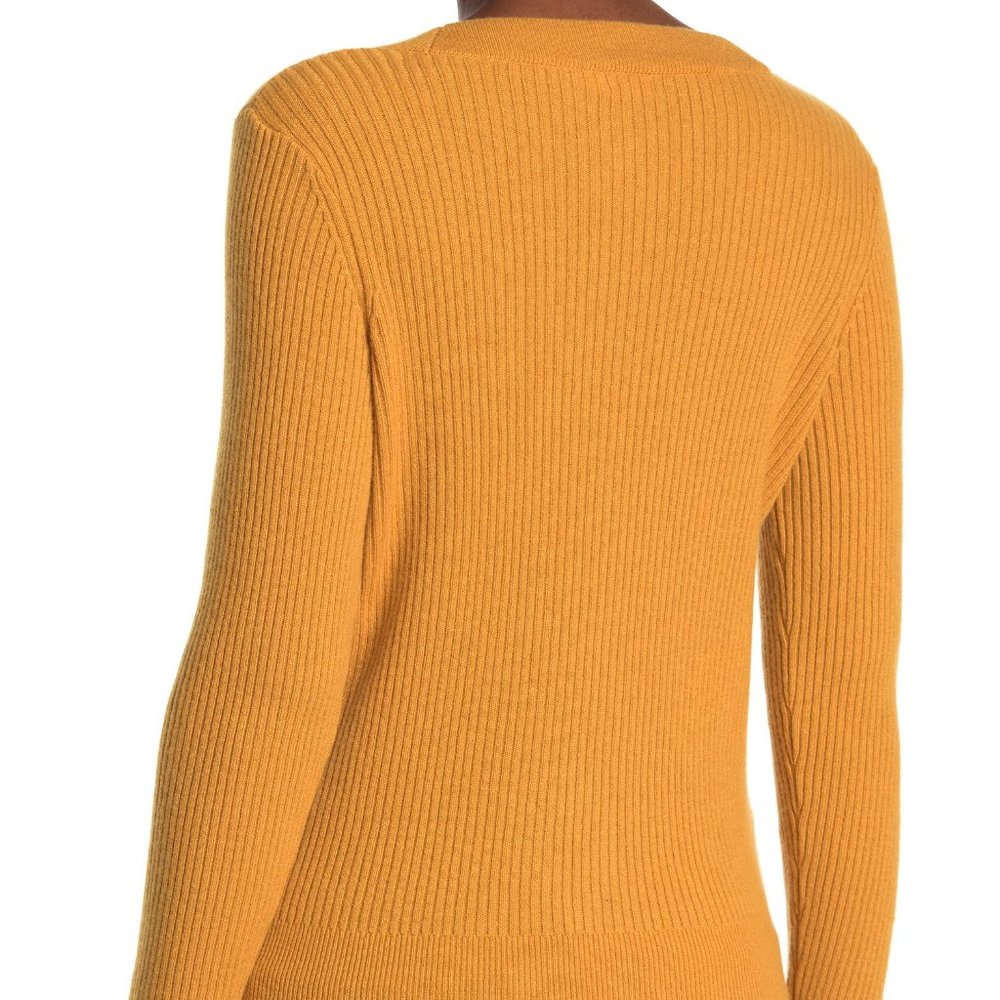 Kai V-Neck Cashmere Sweater FAHERTY BRAND - Picture 3 of 10